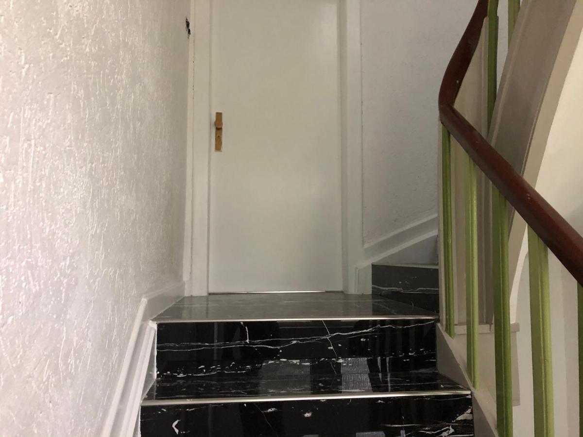 M/P Apartment Duisburg Luaran gambar