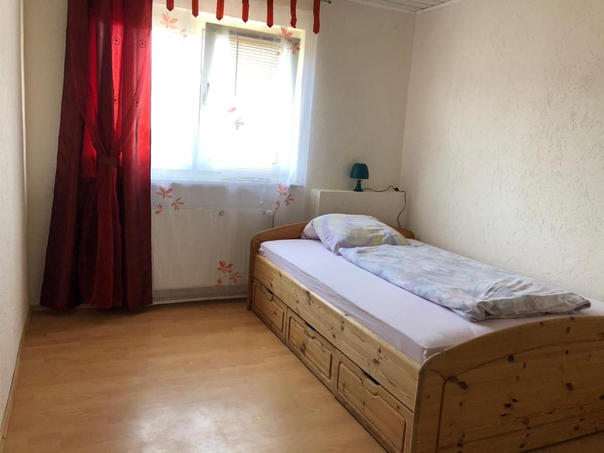 M/P Apartment Duisburg Luaran gambar