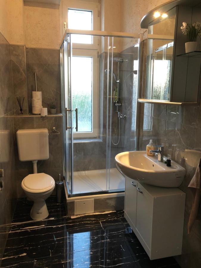 M/P Apartment Duisburg Luaran gambar